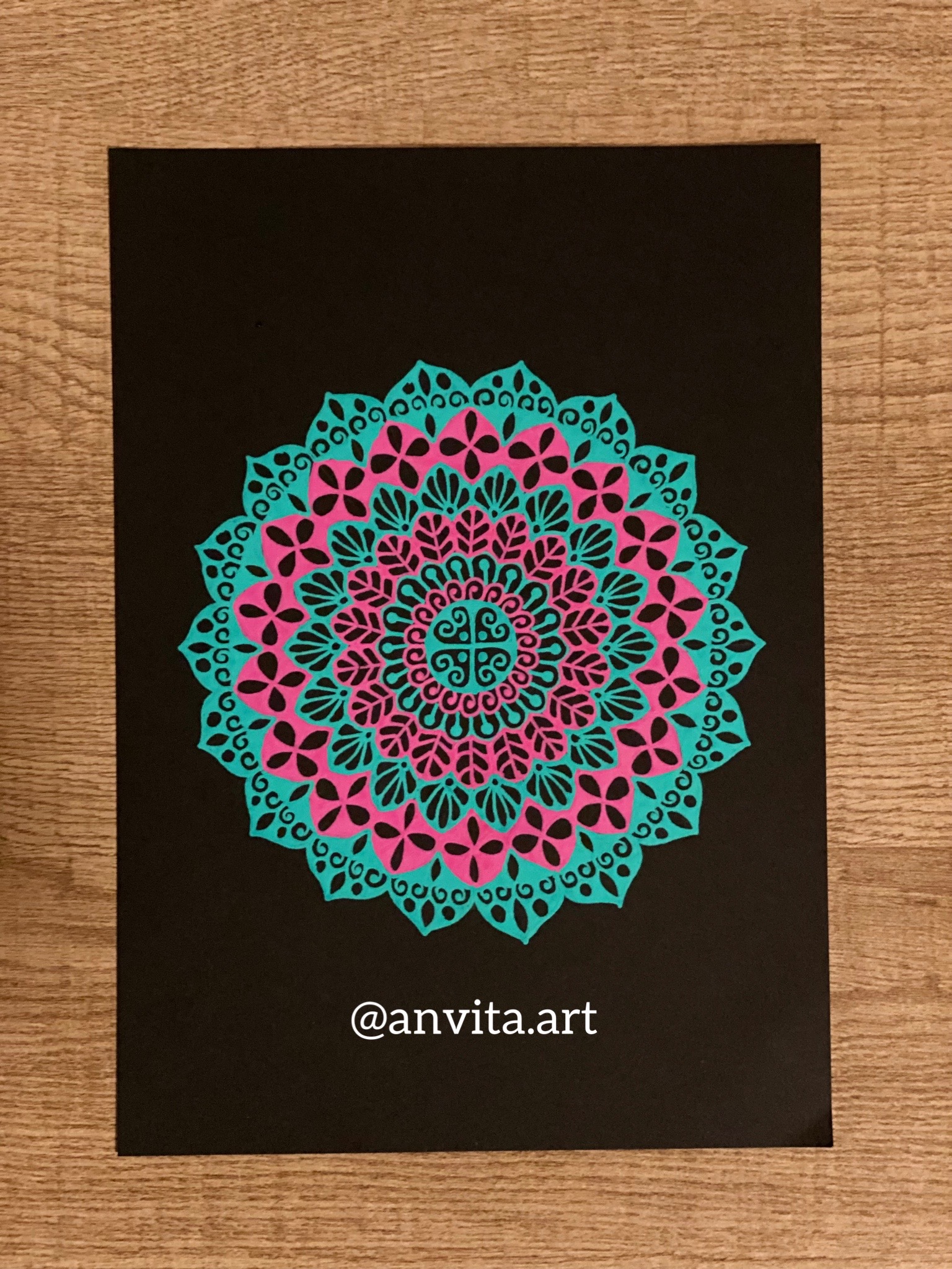 Gelly Roll Mandala